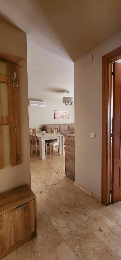 Ferienwohnung Bajo Con Jardin Deluxe Benahavís Exterior foto
